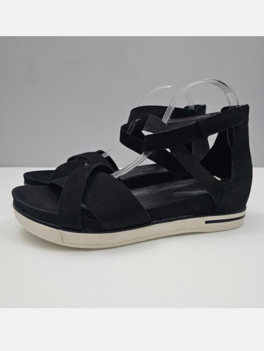 Eileen Fisher Sally Hidden Wedge Sandal Size 11 Black Tumbled Leather Comfort